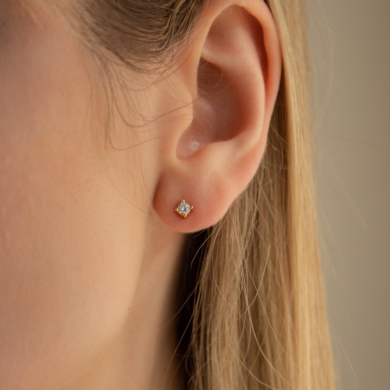 18k Real Diamond Earring JGS-2103-00415 – Jewelegance